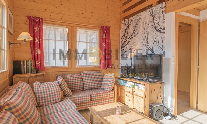 St. Luc Ski Chalet | Linen is not included in the service. We provide, if desired, linen packages including bed linen, ba