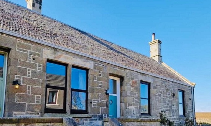 Burntisland Apartment | Linton