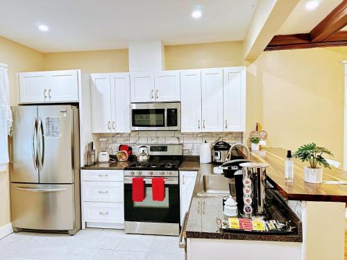 Buffalo Apartment | Linwood Paradise Home