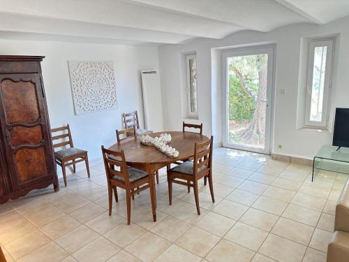 Bandol Villa | Listed house, sea and 100 m2 garden