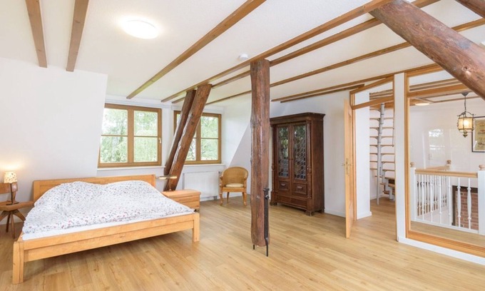 Daensen Apartment | Listed old school near Hamburg and golf course - Listed old school near Hamburg