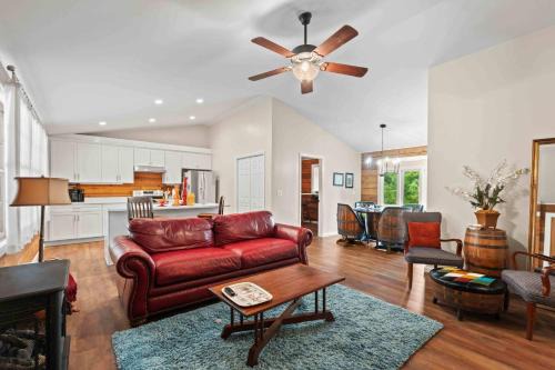 Highlands Hills House | Little Birds Nest
