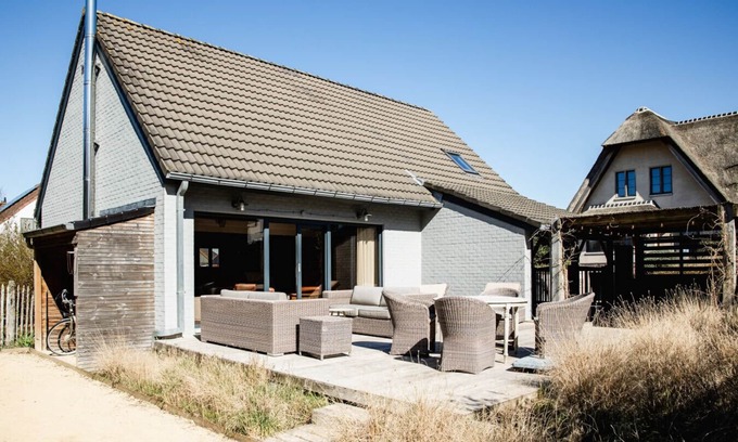 Oostduinkerke-Bad House | Little Cottage - Charming stay near the coast