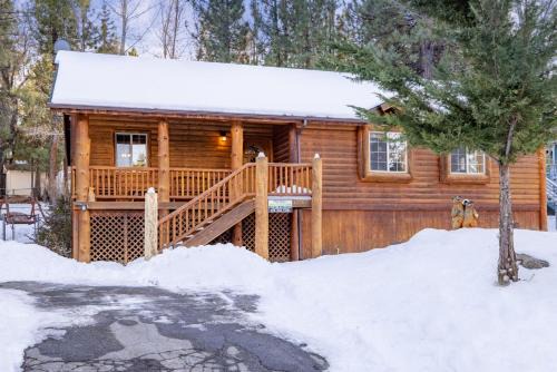 Fox Farm House | Little Cubs Cabin #1986 by Big Bear Vacations