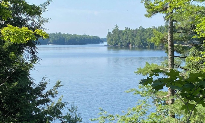 Three Lakes House | Little Fork Landing-Cozy, Clean Lakefront Retreat on Three Lakes Chain of Lakes
