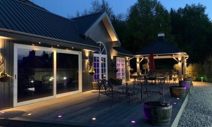 West Laroch Cottage | Little Fox Lodge Hideaway - sleeps 2 guests in 1 bedroom