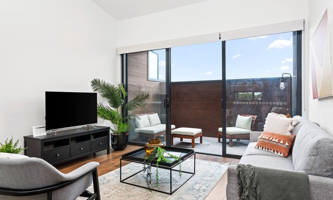 Kent Town House | Little Grenfell Apartments by Urban Rest