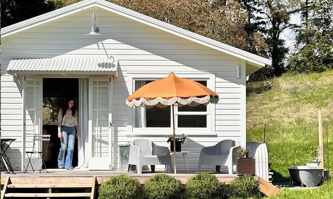 Tuki Tuki Cottage | Little House at the Horseshoe, Tuki Tuki Valley. The perfect escape!