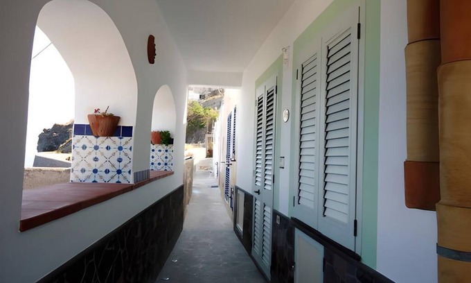 Lipari House | Little house by the sea