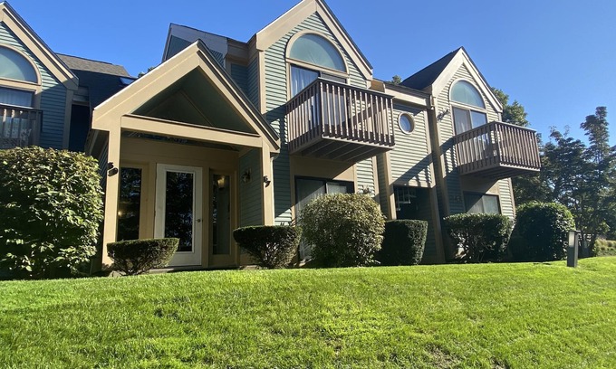 Brewster Condo | Little slice of Heaven in Ocean Edge near Lynx Tavern and Arbor pool!
