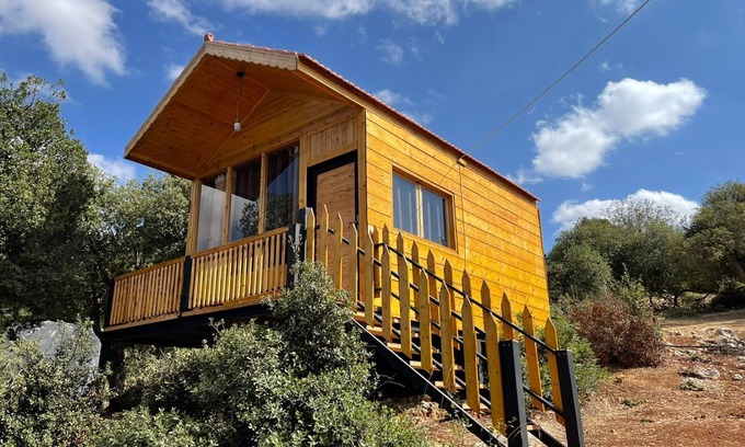 Ajloun Cottage | Live amid nature in the most beautiful Ajloun Hut