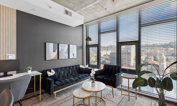 Five Points South Apartment | Live the High Life – Chic 2BR Apartment in BHM