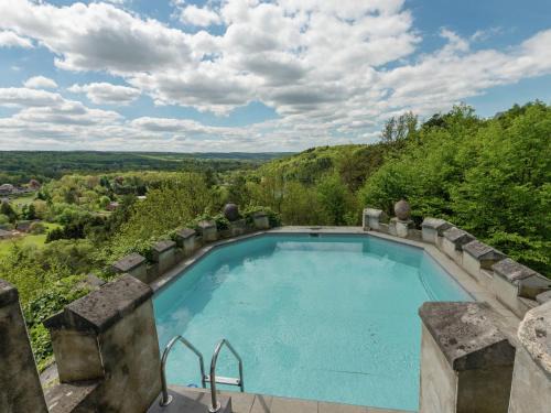 Sart-lez-Spa House | Live your dream at this castle in the city of Spa