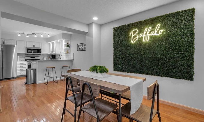 Willert Park House | Living Large Downtown