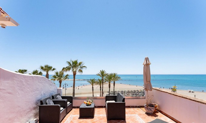 Benalmadena Costa Apartment | Living On The BEACH , First Line + Big Terrace Best Views