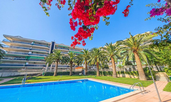 Salou City Centre Apartment | Living Park - Apartment for 6 people in Salou