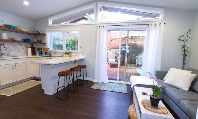 Waialua Cottage | Livinghealthywithchocolate's Guest House - AirbnbOahu.com