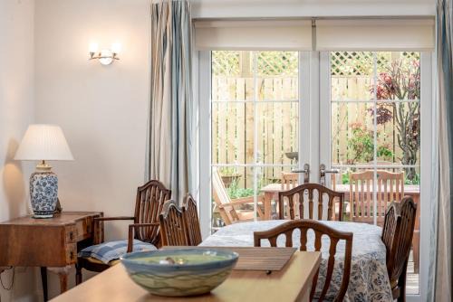 St. Andrews House | Livingstone Crescent - No 5