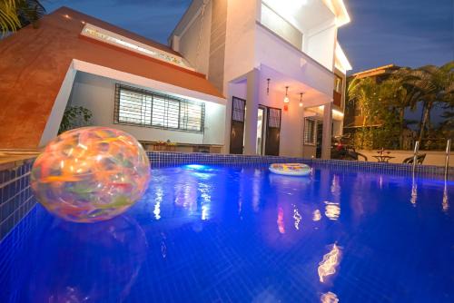 Khattalwada Villa | ll EMPYREAN STAY ll MOCKTAIL VILLA ll 2BHK ll AC ll PVT POOL ll FREE WIFI ll