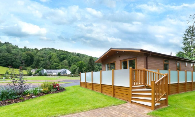 Gwynedd- Snowdonia Ski Chalet | Llyn Brenig Lodge in Betws-y-Coed