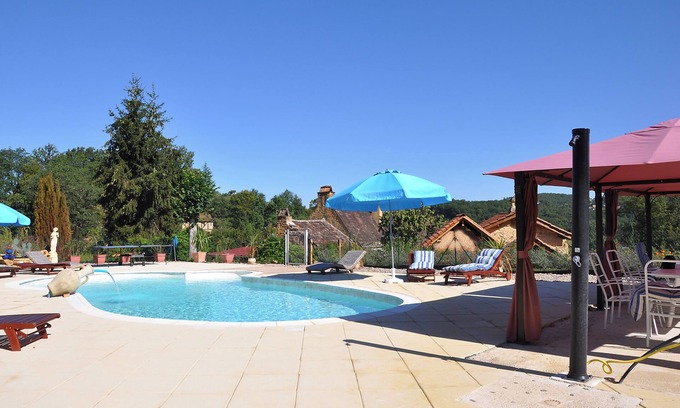 Saint-Andre-dAllas Bed & Breakfast | Lo Gorissado - La Ferme du Glandier