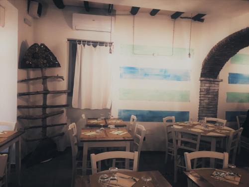 San Terenzo House | Locanda del Sole Nero