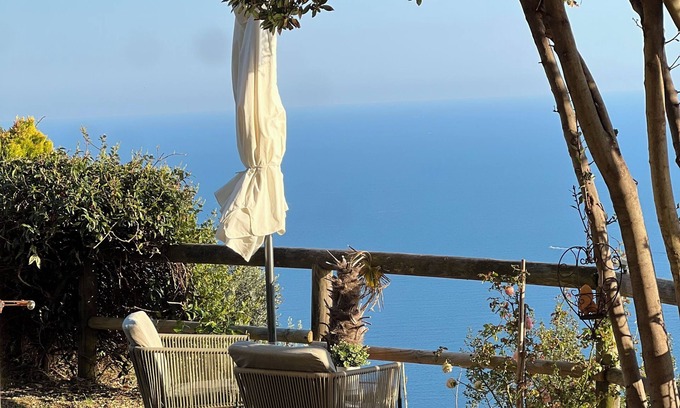 Vernazza House | Locanda Valeria