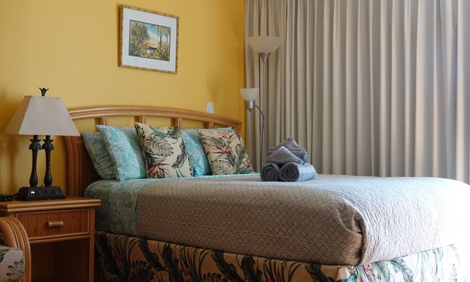 Waikiki Condo | 💎LOCATION💎 5min to 🏄‍♀️🏊‍♀️🐠🦈🌸 free parking 🚙🅿️, fast WIFI💻 🌺F15A06🌺