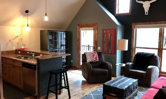 Pagosa Springs Condo | Location, location, location!