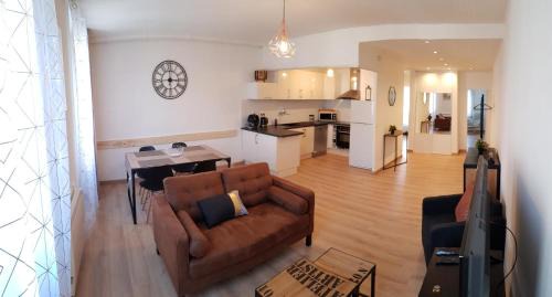 Cuges-les-Pins Apartment | Location proche de Marseille, Cassis, La Ciotat, Circuit Paul Ricard