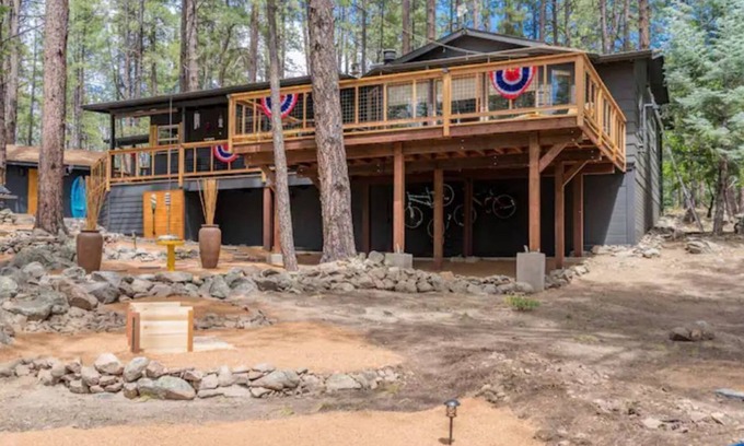 Prescott Cabin | LOCATION- SoDak Cabin - RESORT STYLE ENTERTAINMENT