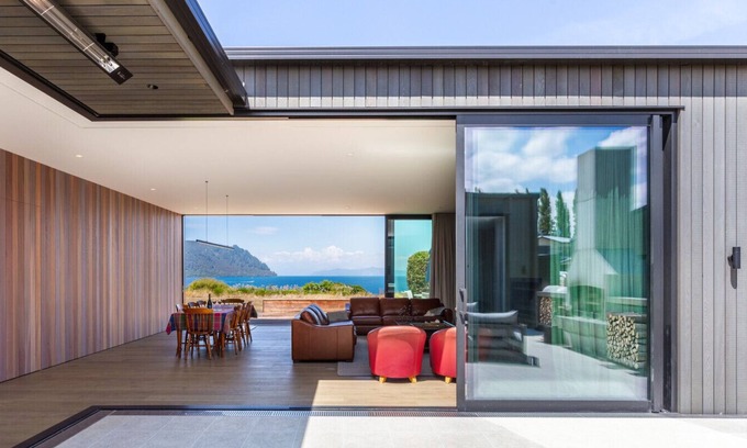 Kinloch House | Lochside – Luxury Lakeside living in Kinloch, Taupo