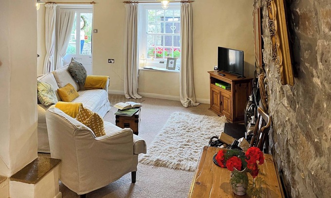 Fremington Cottage | Lock Heather Cottage