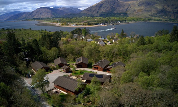 West Laroch Ski Chalet | Lodge 1 - sleeps 6 guests in 3 bedrooms