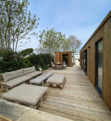 La Bree-les-Bains Ski Chalet | lodge chalet