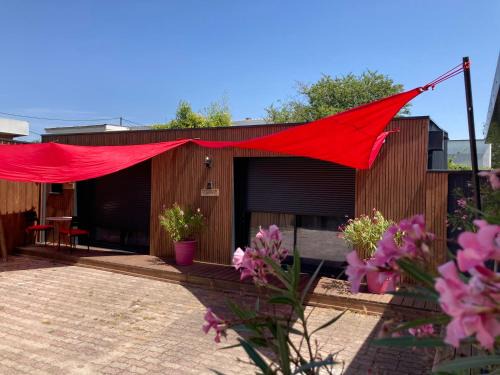 Pessac House | Lodge