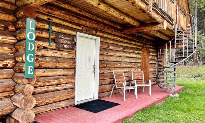 Seeley Lake Cabin | Lodge @ Seven Timbers-Large mountain lodge with access to endless recreation