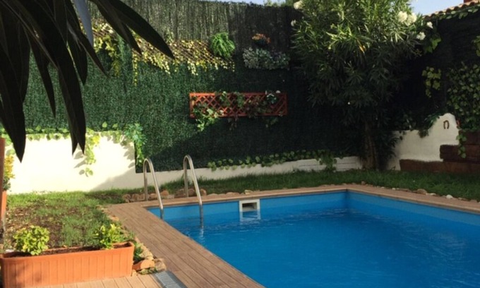 El Casar Apartment | Loft, 62 m2 with swimming pool and private garden - ideal for families - 4 people - 2 beds