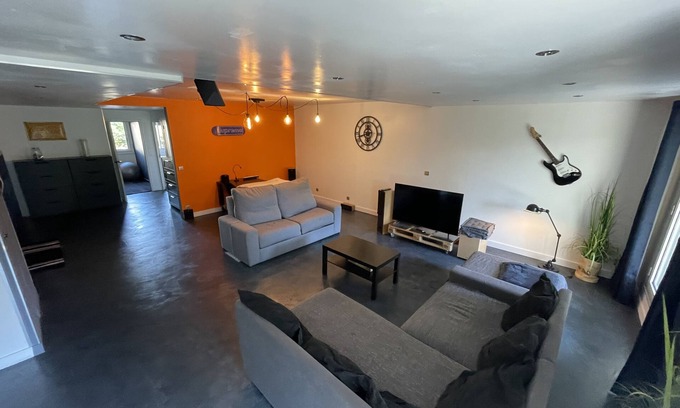 Gare-Jouvenet Apartment | Loft 8 Pers