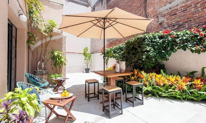 Hipodromo Apartment | Loft Condesa. Close to parks with patio UNIQUE