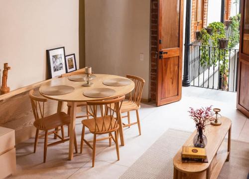 Cuauhtemoc Apartment | Loft Contemporáneo en el Corazón de CDMX