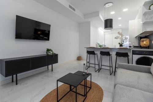 Ciudad Jardin Apartment | Loft DanielHome