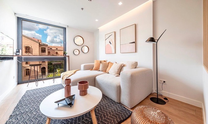 Almagro Apartment | Loft de Lujo en la Calle Almagro
