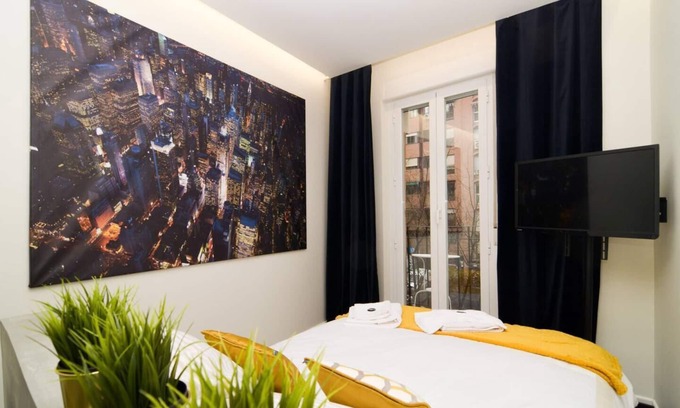 Atocha Apartment | Loft Exterior en el Centro y vistas C/Embajadores