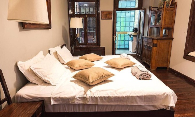Tbilisi City Centre Apartment | Loft in Old Town Under the Castle