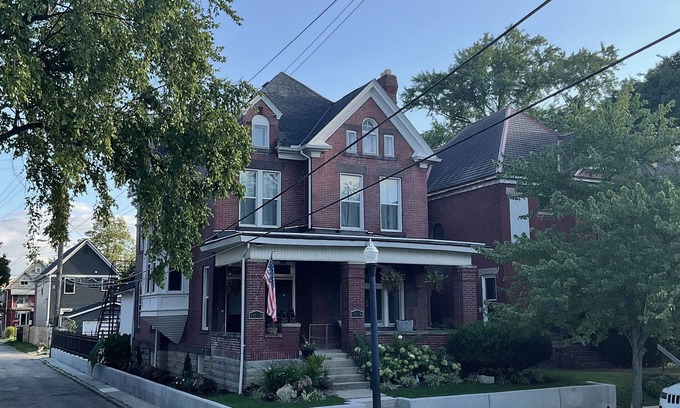 Olde Towne East House | Loft on Franklin - The most amazing backyard in the City