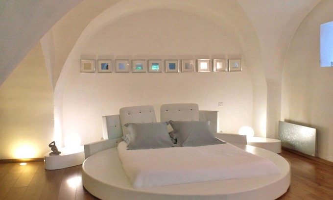 Carnas Cottage | Loft "Reve d'Evan", design apartment - terrace & spa just for 2