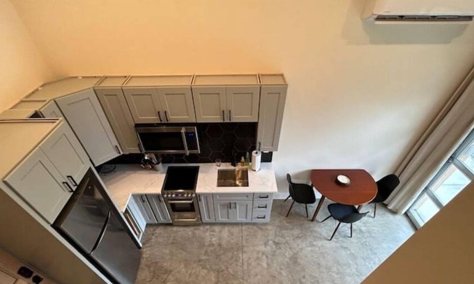 Puyallup Apartment | Lofty Dreams