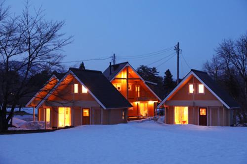 Hakuba Ski Chalet | Log Cottage 白馬KIITOS