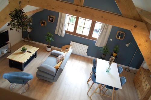 Saint-Jean-du-Cardonnay Apartment | Logement entier indépendant avec espace extérieur